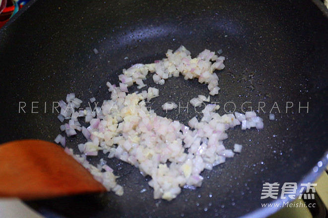 茄汁卷心菜炖鸡肉