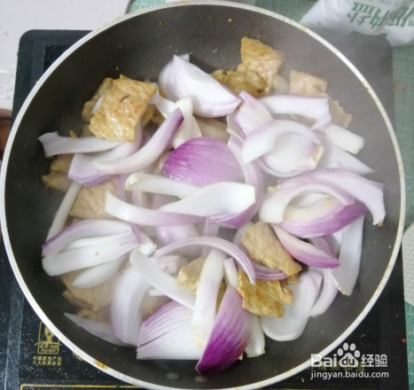 家常洋葱炒肉的做法步骤？