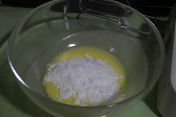 双色棋格奶油蛋糕