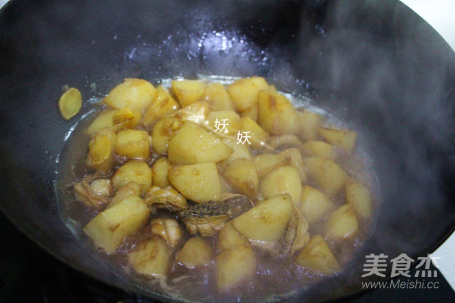 土豆烧鲍鱼的做法