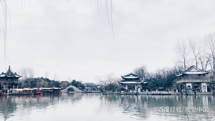 西湖美景该怎么去描述