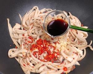 超级好吃的手撕凉拌杏鲍菇怎么做