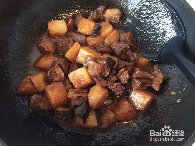 土豆炖牛肉的做法