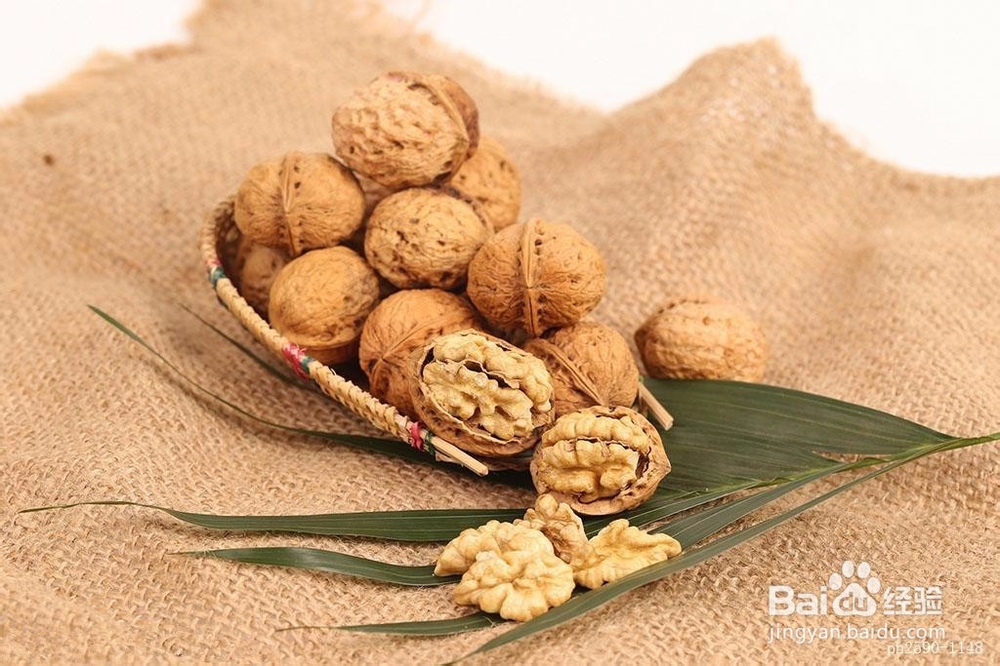 过度用脑吃什么补回来？以下这些对大脑有好处