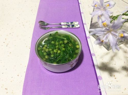 豌豆尖煮青豌豆汤