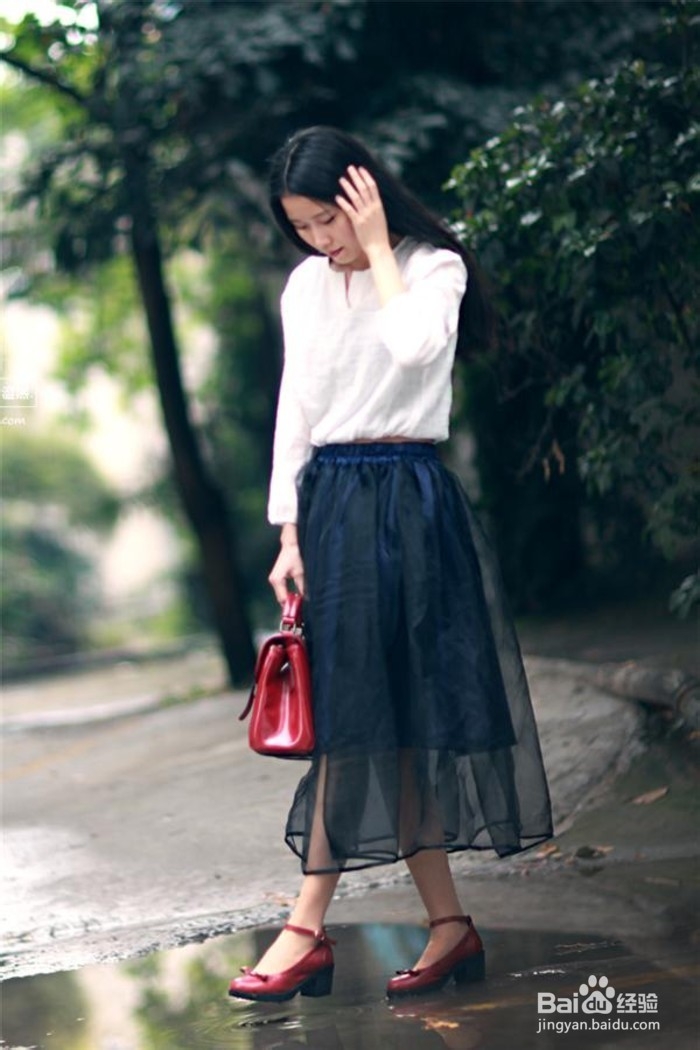 基础白衬衫的花样搭配