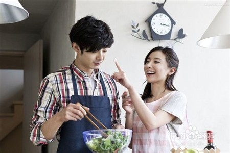 怎样向吃货女友求婚？