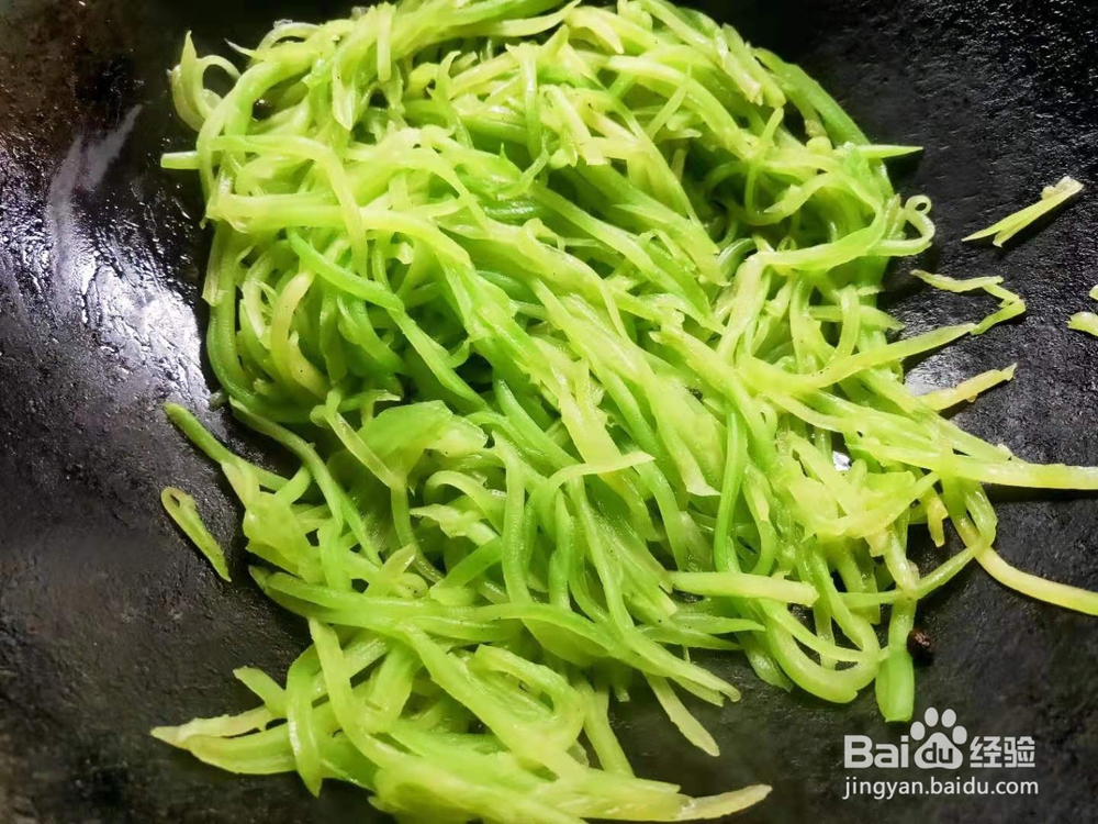 椒香青笋丝---便秘小菜谱