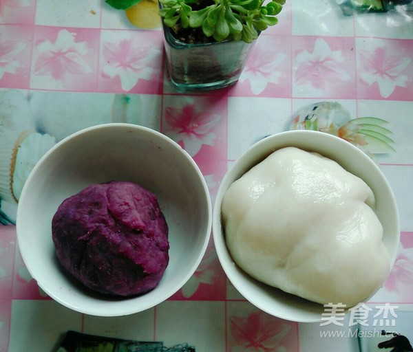 紫薯冰皮月饼