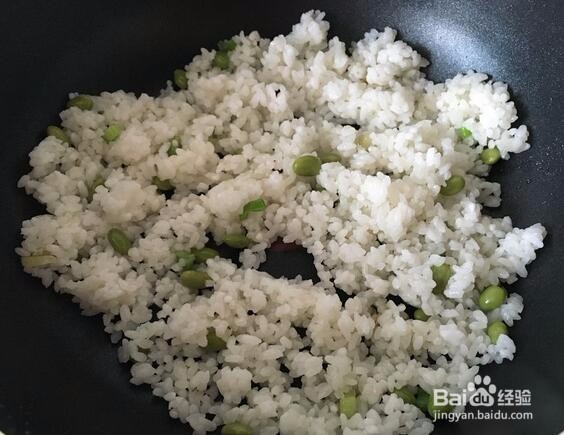 简单易学的鲜味三文鱼炒饭的家常做法