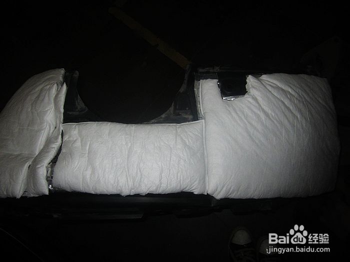 汽车音响改装：[12]汉兰达全车俄罗斯STP隔音