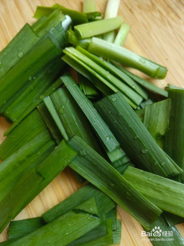 皮皮虾肉爆鸡蛋怎么做