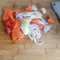 马肉纳仁的做法