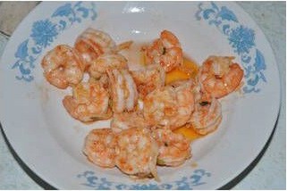 虾球炒娃娃菜，简单又好吃