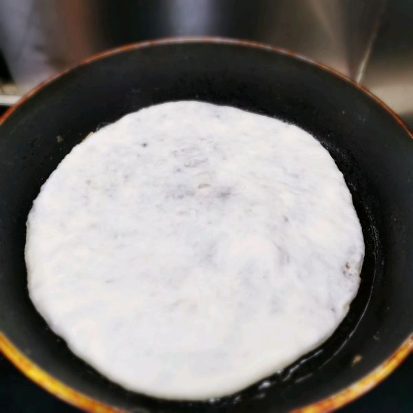 香葱牛肉薄馅饼