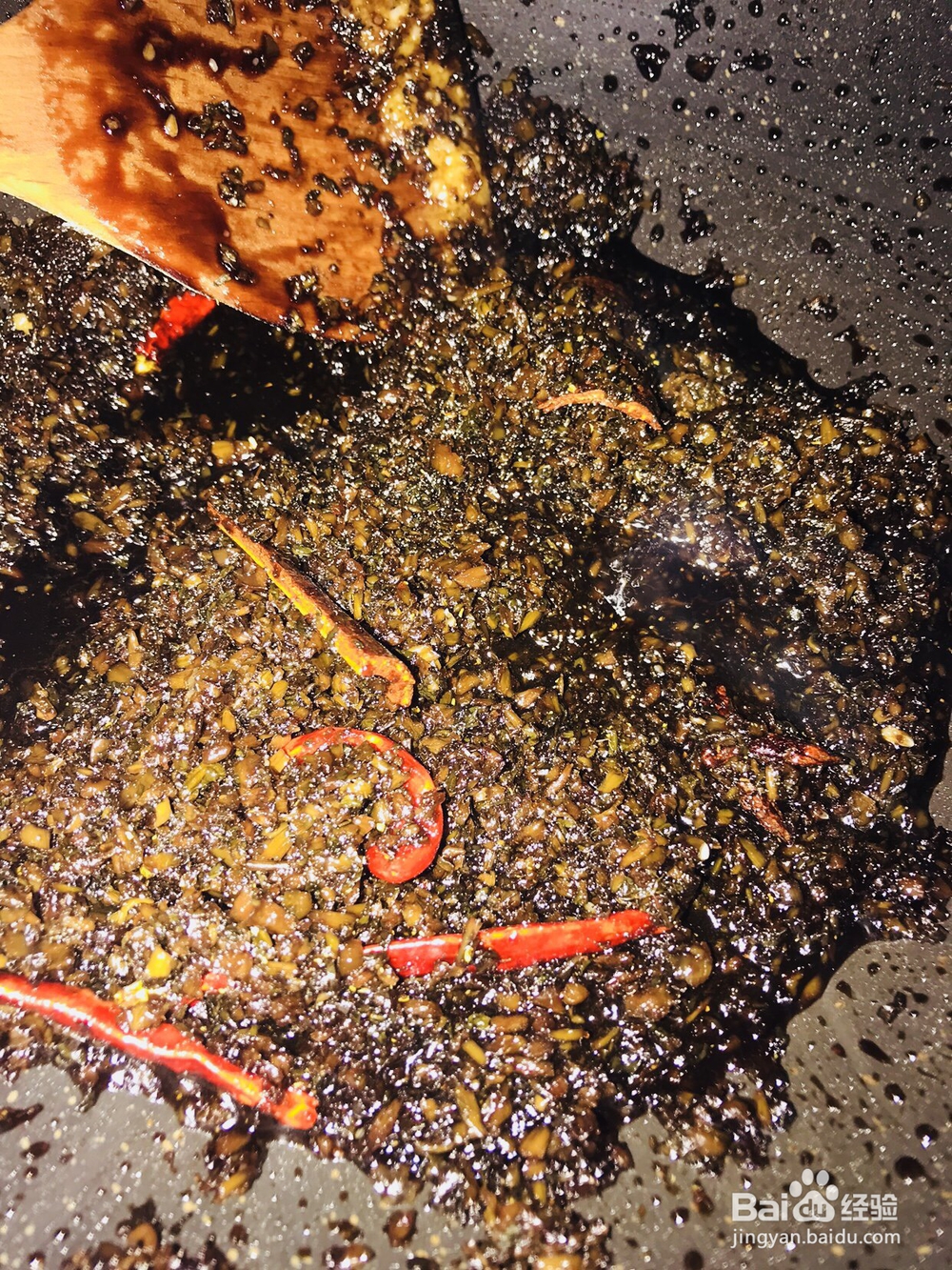 美味挡不住的宜宾芽菜扣肉