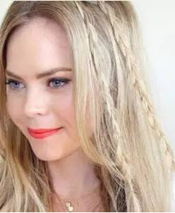 长发美女三款简单发型(之五)