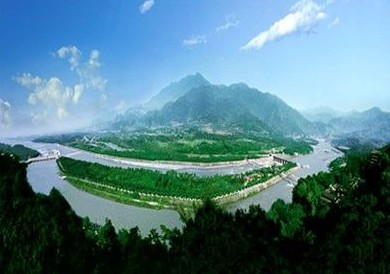 成都到都江堰游后感(浅谈)