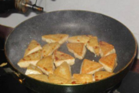 蒜香豆腐做法