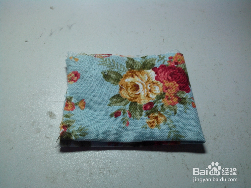 饮料瓶变笔筒教程