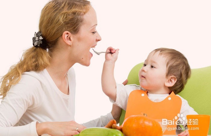 如何给孩子选择合适的保姆