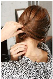 梨花头韩式卷发盘发