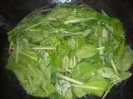 减肥食谱汤菜蛋皮汤的做法