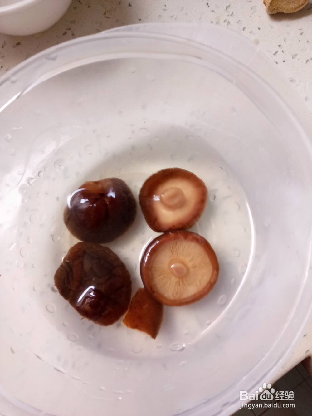 韭菜鸡蛋虾皮包