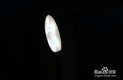 感应夜灯使用方法