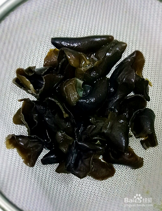 家常小菜黄瓜木耳炒鸡蛋