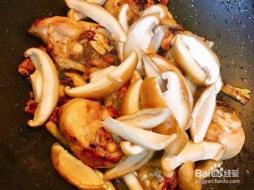 怎样做出家常菜系列之蚝油香菇炒鸡腿