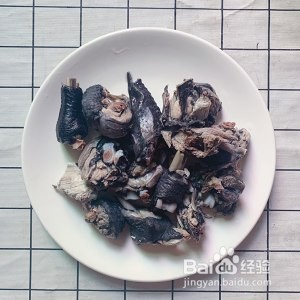 甜甜_香菇乌鸡汤