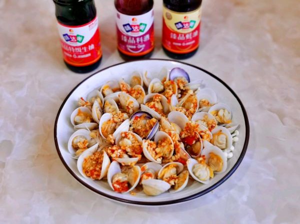 蒜蓉蛤蜊蒸金针菇