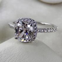 求婚戒指需要怎么样挑选？