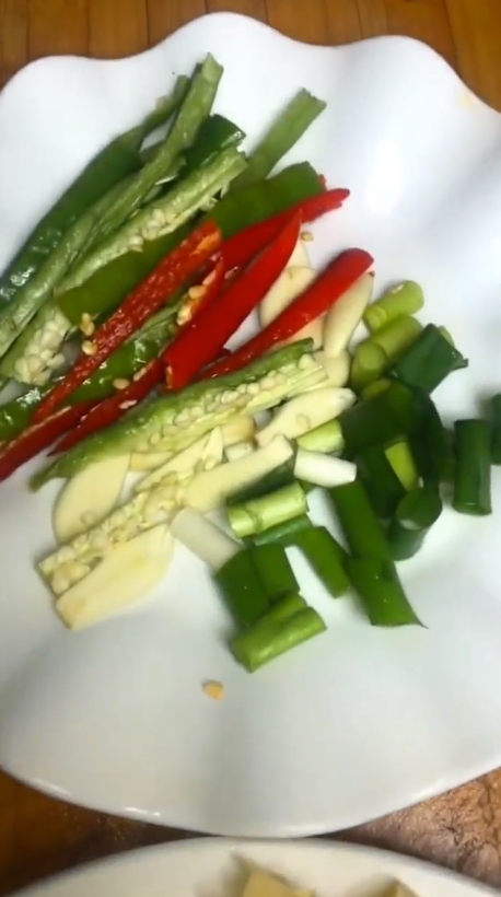 香辣腐竹怎么做?