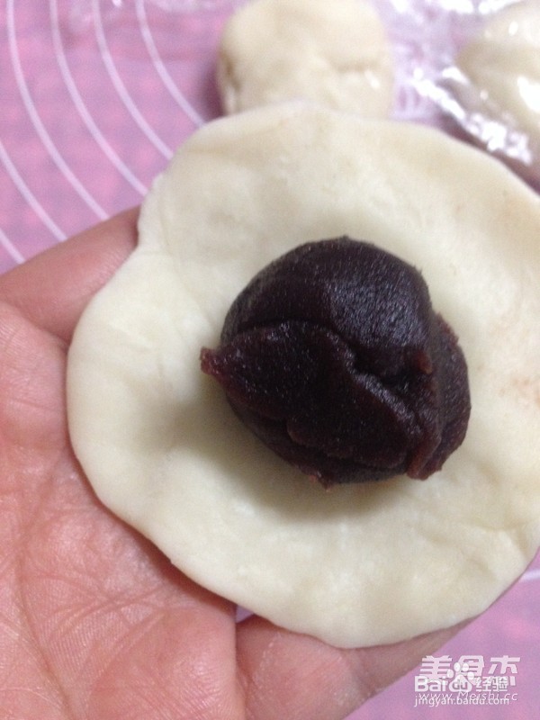 豆沙菊花酥的做法