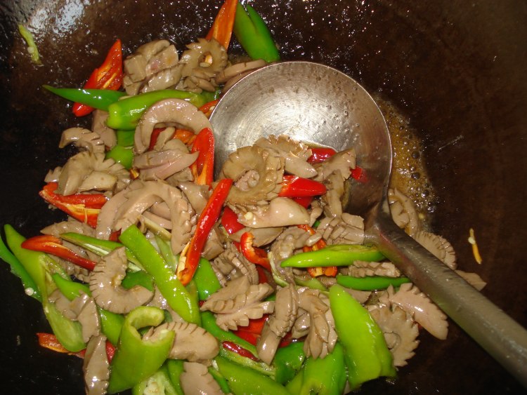 来一盘杭椒腰花，营养又美味~