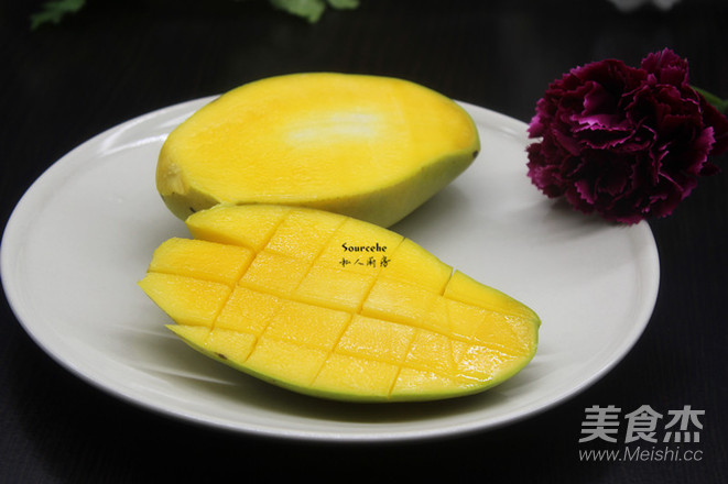 椰香芒果露的做法