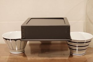 不会抹奶油也能做草莓方蛋糕的妙招!