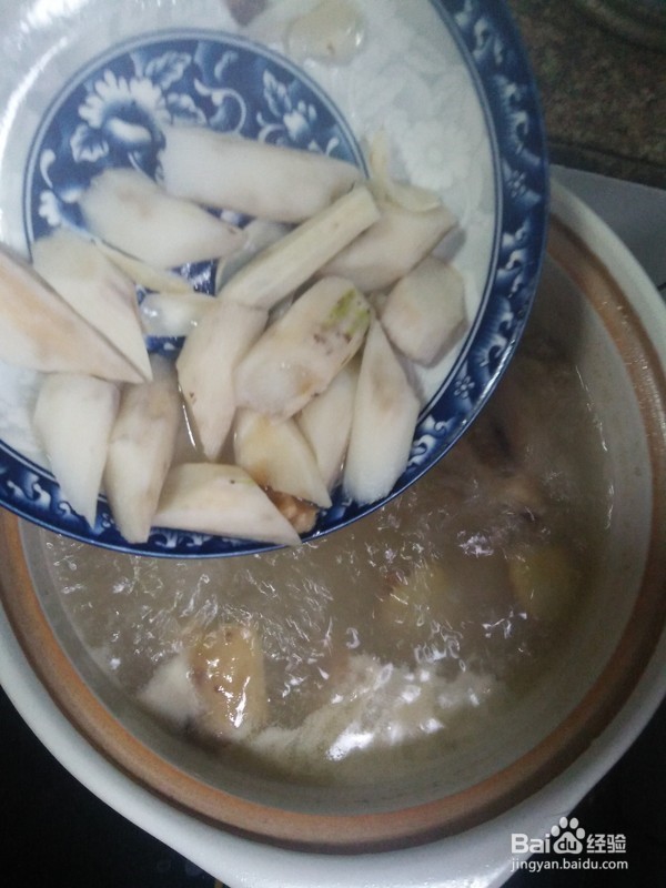 山药炖鸡汤的做法