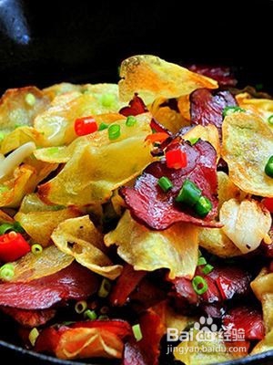 干锅土豆片是如何制作的