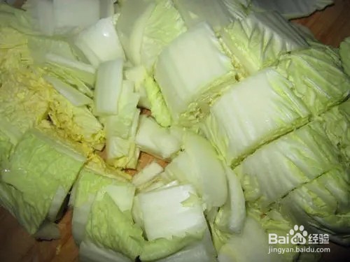 白菜炖大棒骨