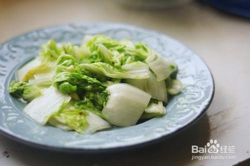 蒜碎炒奶白菜