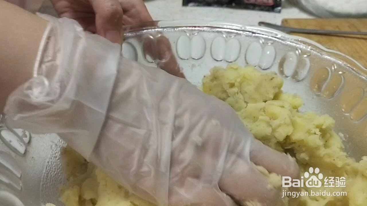 超长拉丝的爆浆芝士土豆球