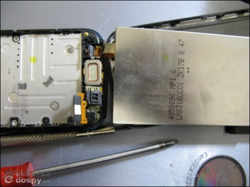 诺基亚5800花屏现象解决办法