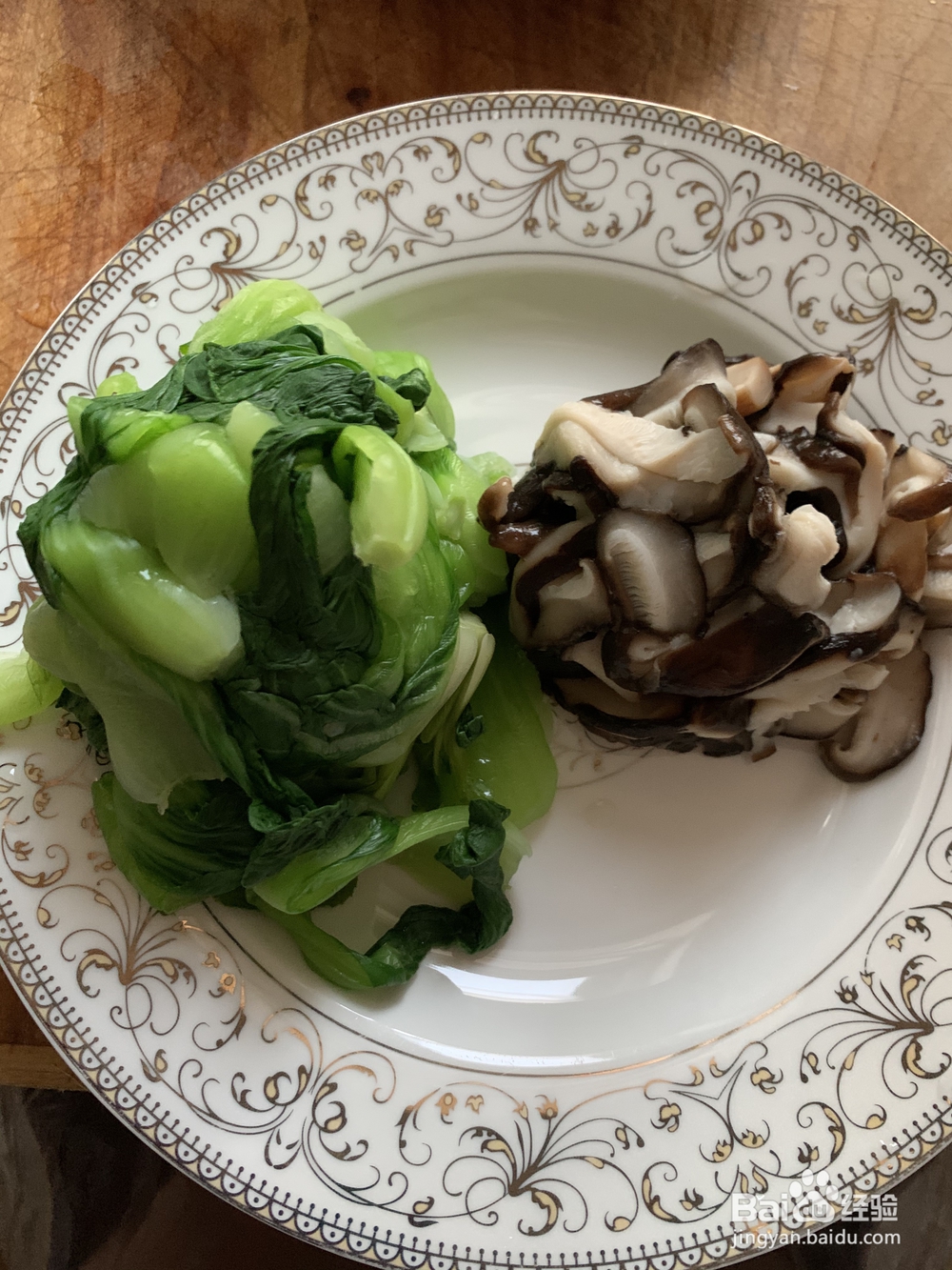 超级过瘾的香菇油菜