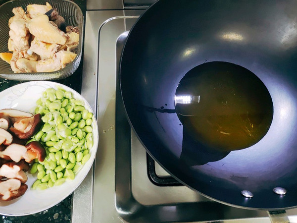 红烧香菇走地鸡