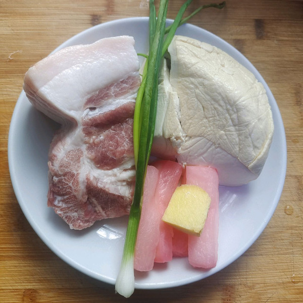 酸萝卜肉末蒸豆腐