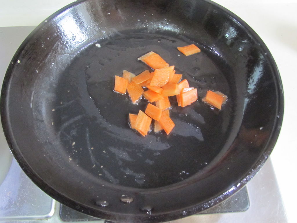 双菇木耳炒肉片,必不可少的美食