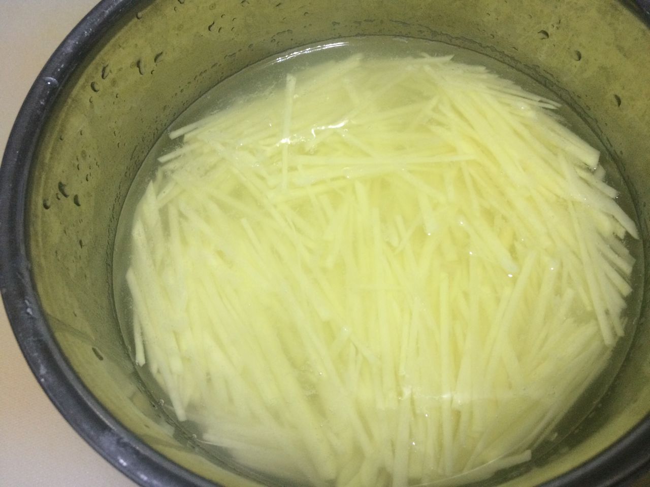 凉拌土豆丝的做法,快进快进!